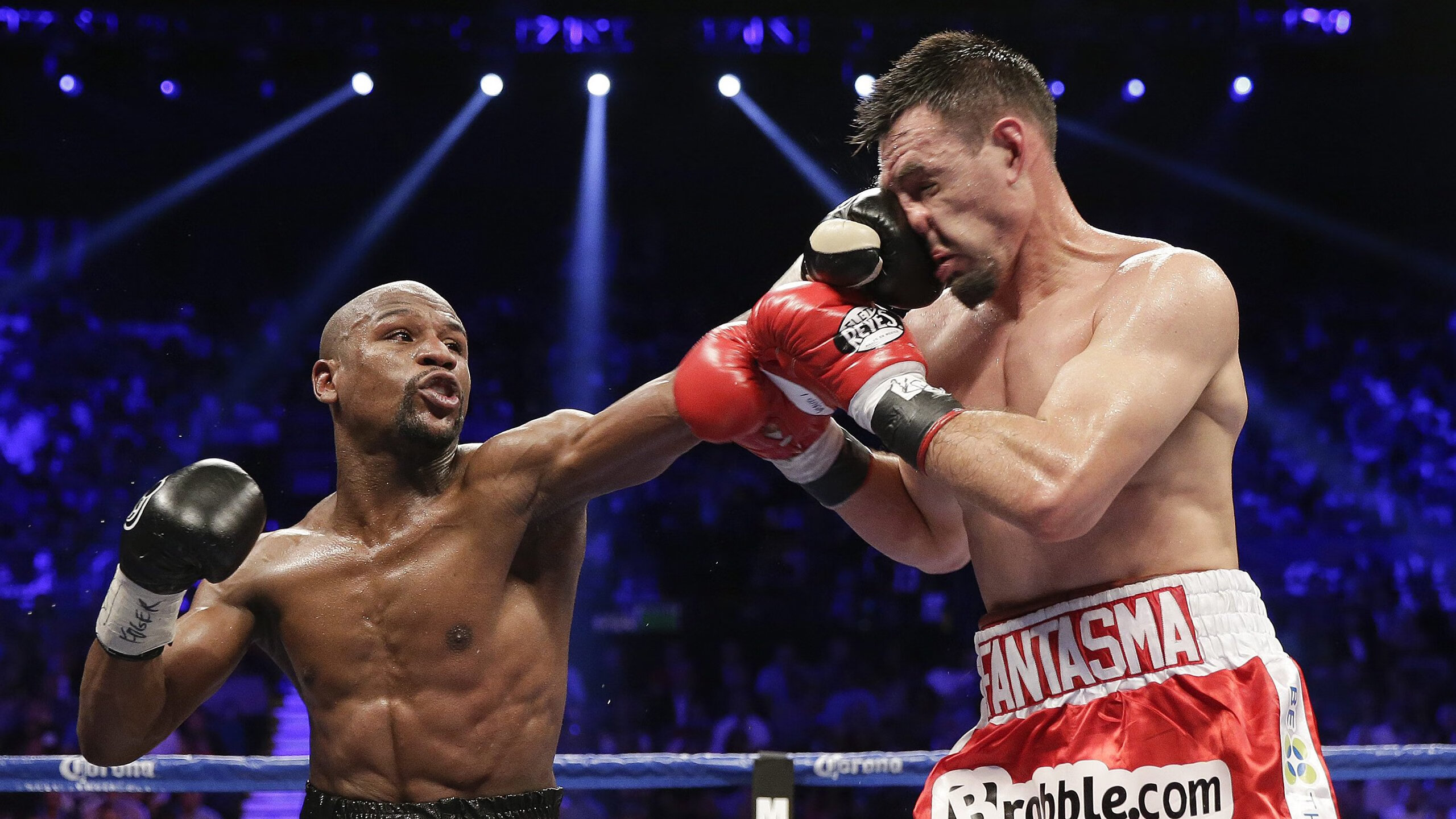 开云下载-英超争冠之夜，布伦森如何成为攻防转换的核心引擎