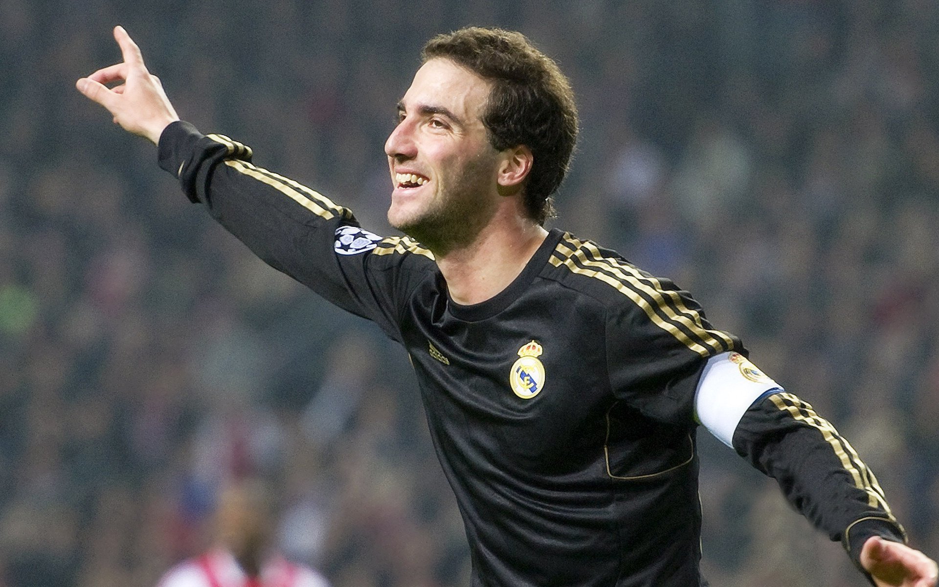 开云官网-凯尔特人淘汰篮网背后,贝恩如何从角色球员蜕变为关键先生